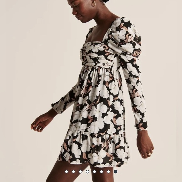 Abercrombie & Fitch Ruched Mini Dress - Picture 5 of 9